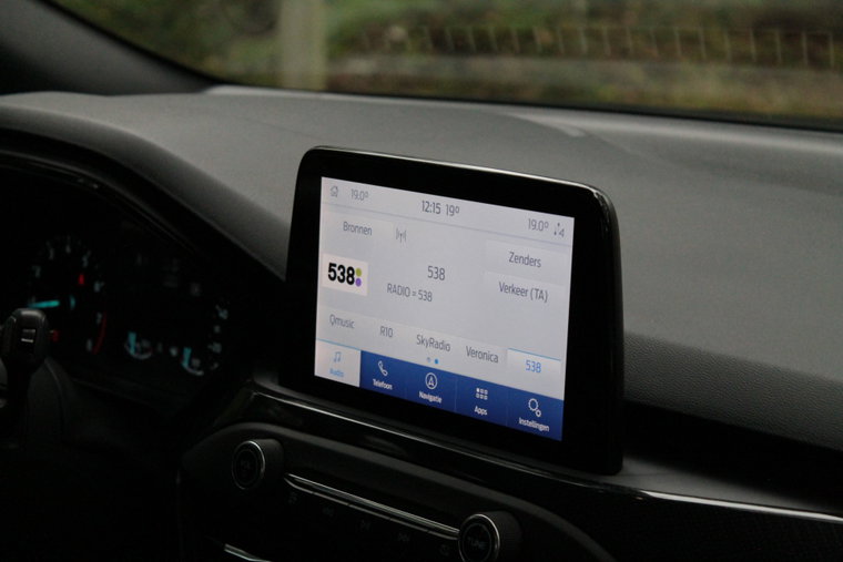 Vehicle Image 13