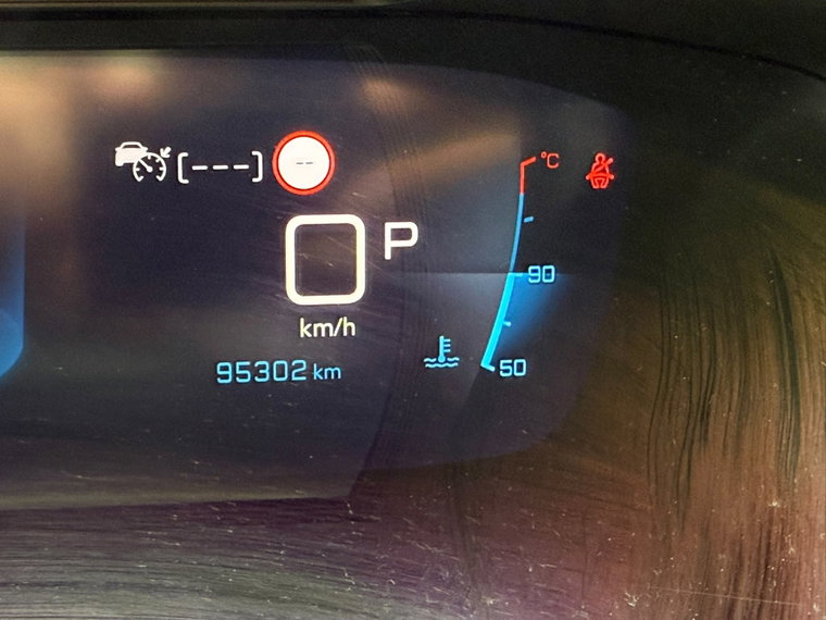 Vehicle Image 16