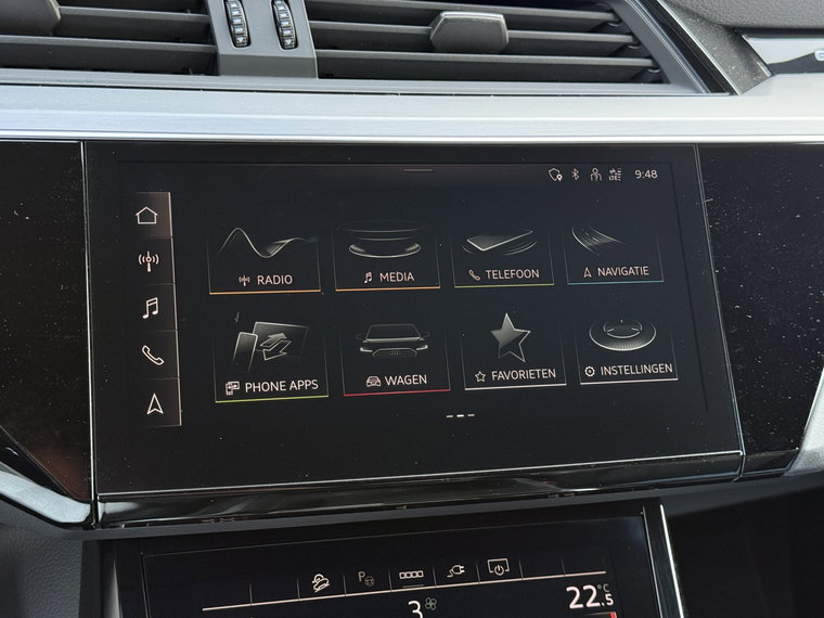 Vehicle Image 37