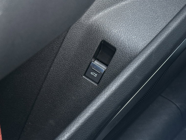 Vehicle Image 50