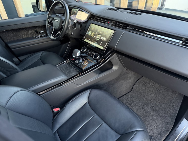 Vehicle Image 36