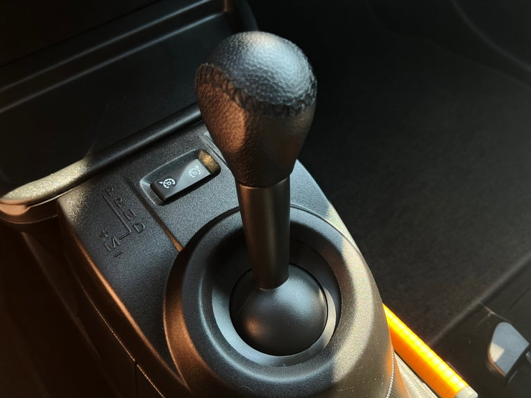 Vehicle Image 17