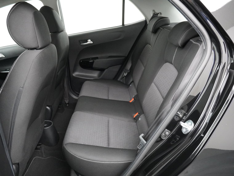 Vehicle Image 36