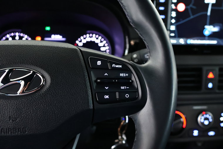 Vehicle Image 20