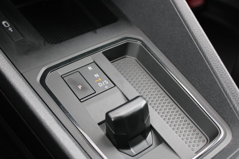 Vehicle Image 23