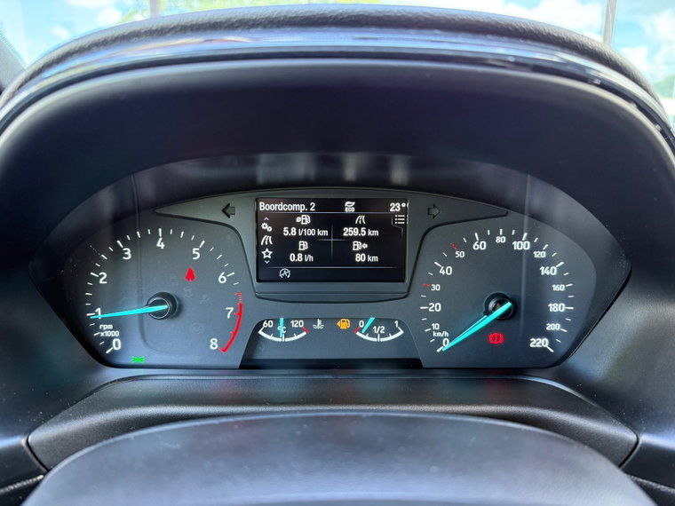 Vehicle Image 24