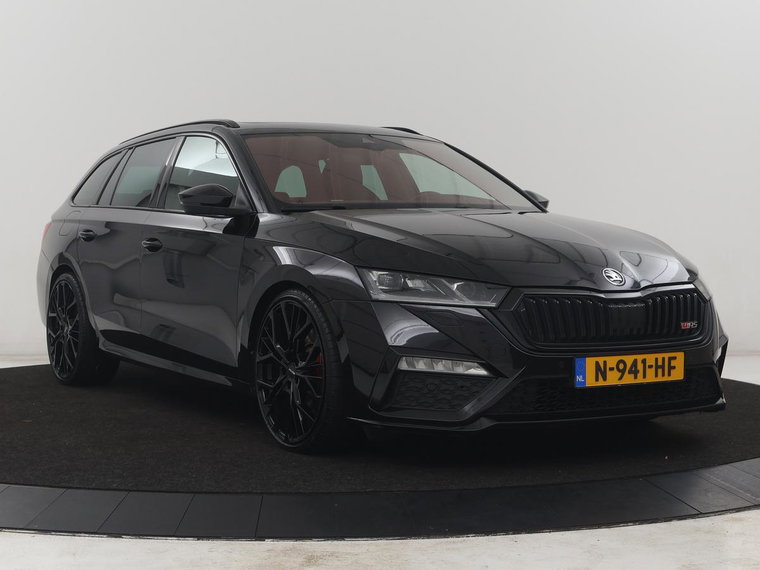 Vehicle Image 35