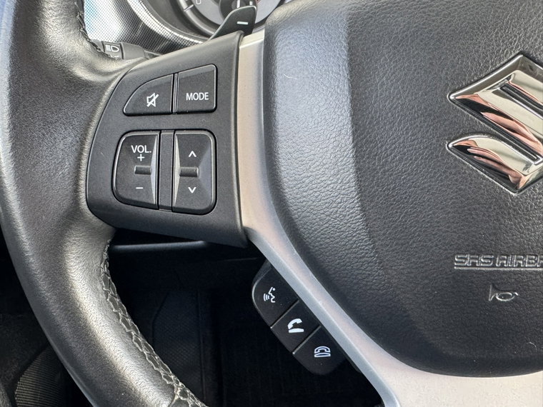 Vehicle Image 23