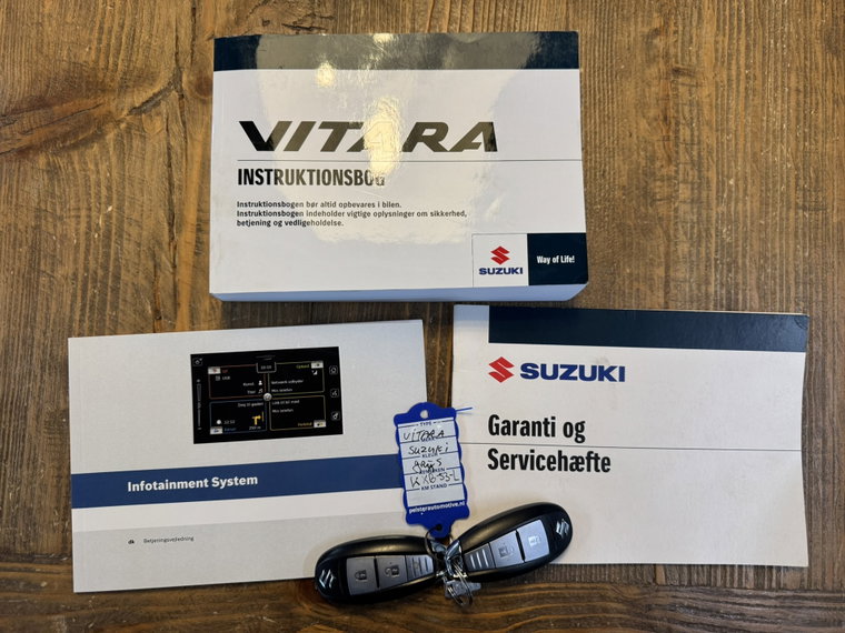 Vehicle Image 9