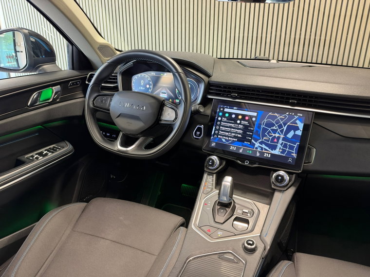 Vehicle Image 27