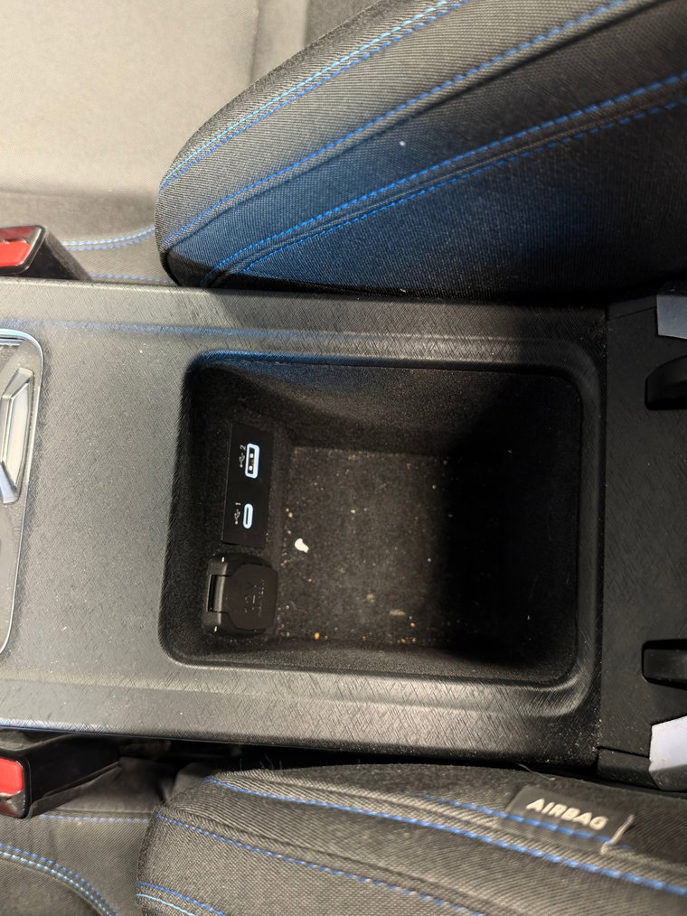 Vehicle Image 52