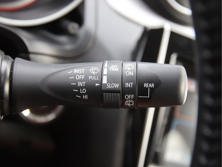 Vehicle Image 24