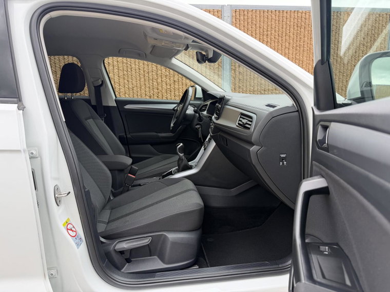 Vehicle Image 48