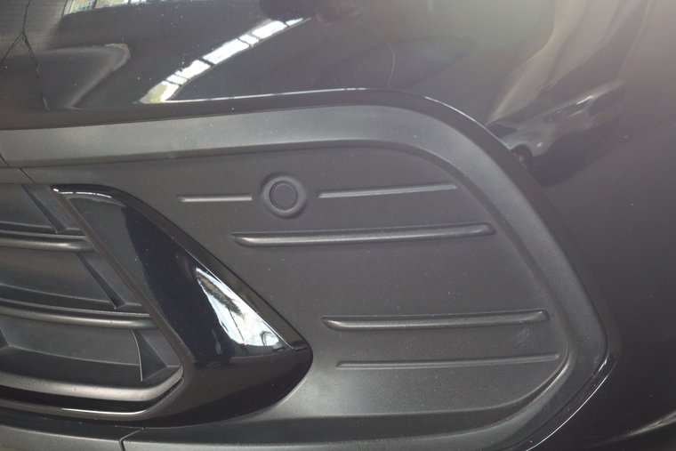 Vehicle Image 19