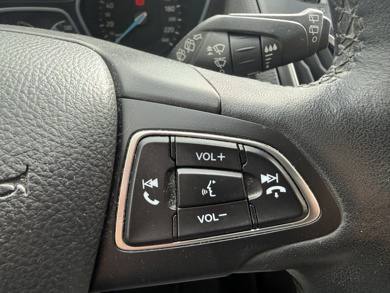 Vehicle Image 28