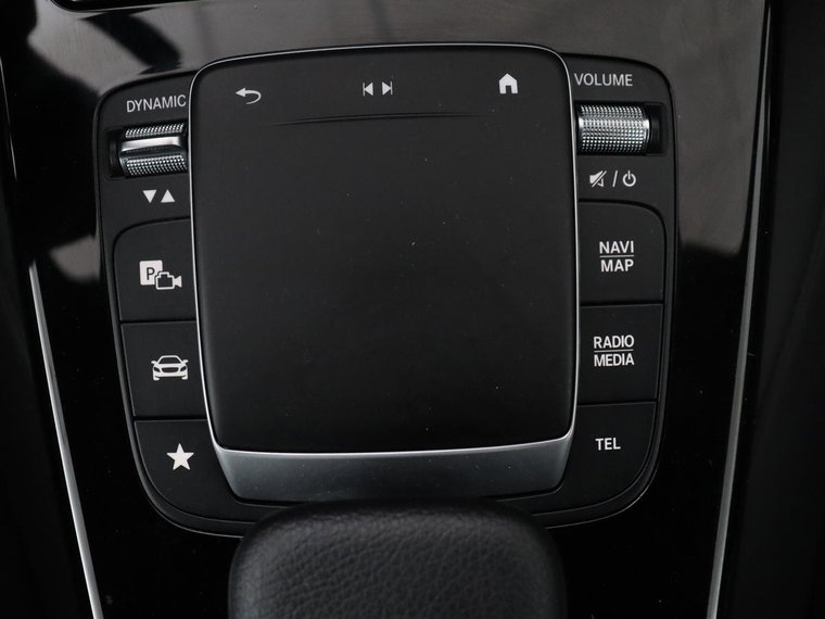 Vehicle Image 37