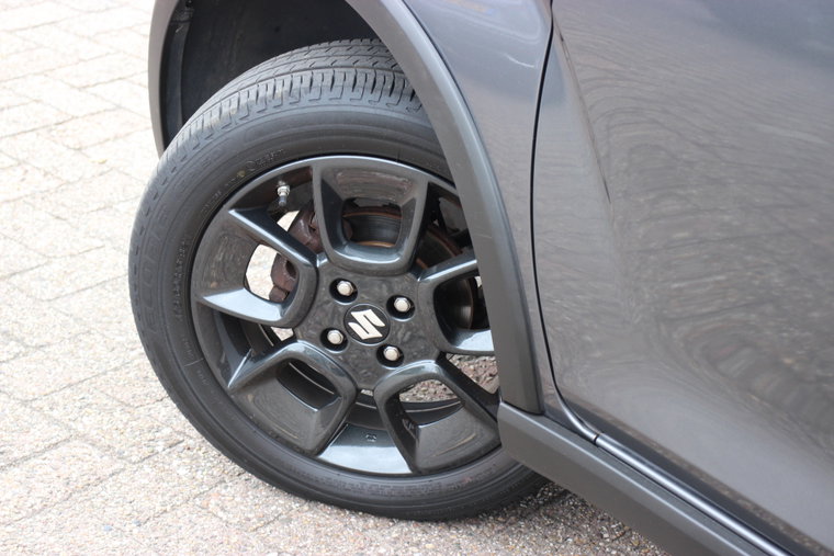 Vehicle Image 21