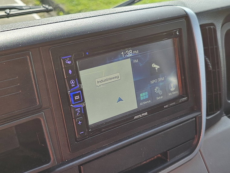 Vehicle Image 10