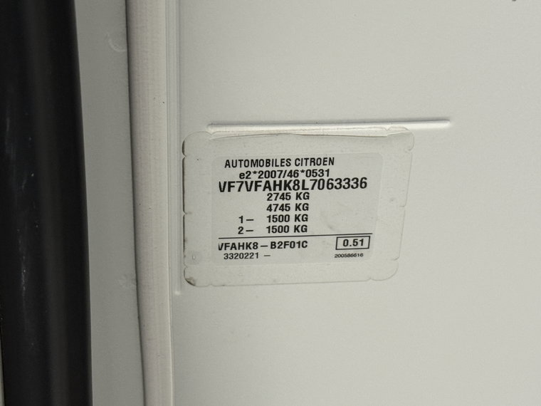 Vehicle Image 23