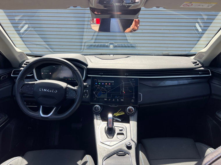 Vehicle Image 11