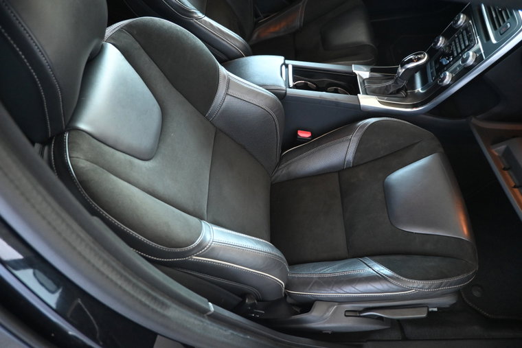 Vehicle Image 36