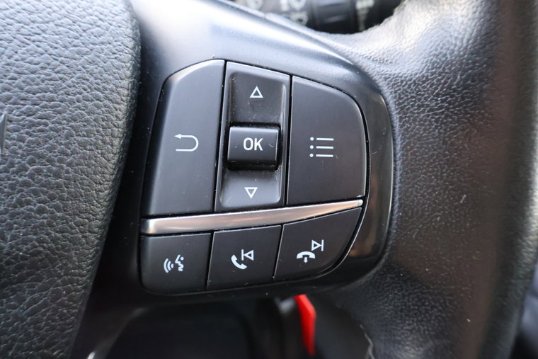 Vehicle Image 33