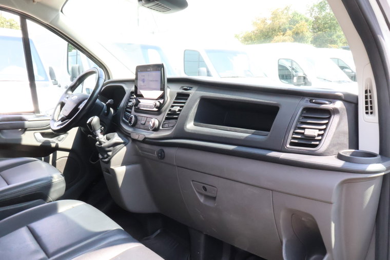 Vehicle Image 36
