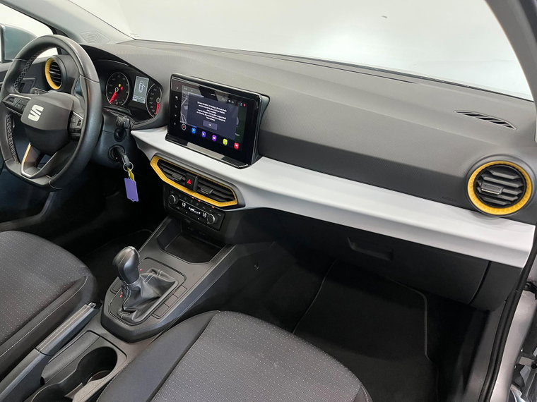 Vehicle Image 28