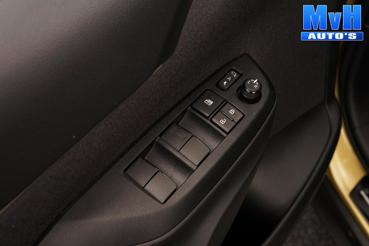 Vehicle Image 38