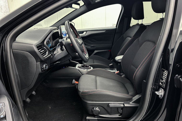 Vehicle Image 31