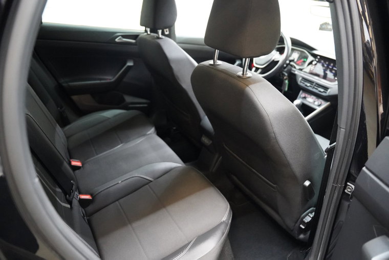 Vehicle Image 36