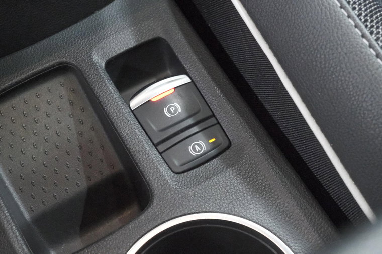 Vehicle Image 37