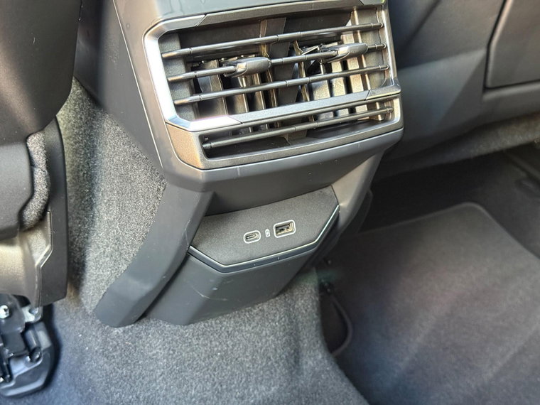 Vehicle Image 49
