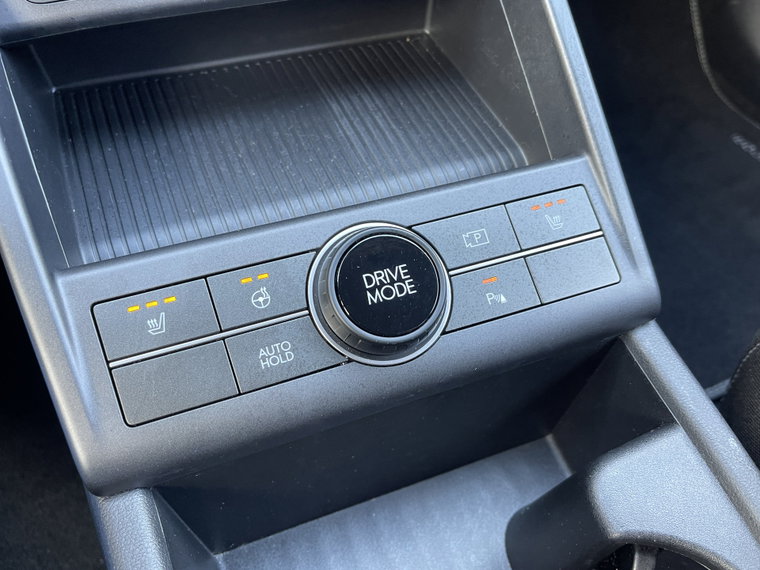 Vehicle Image 27
