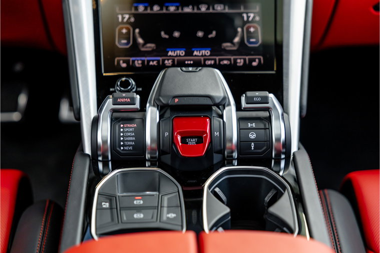 Vehicle Image 40