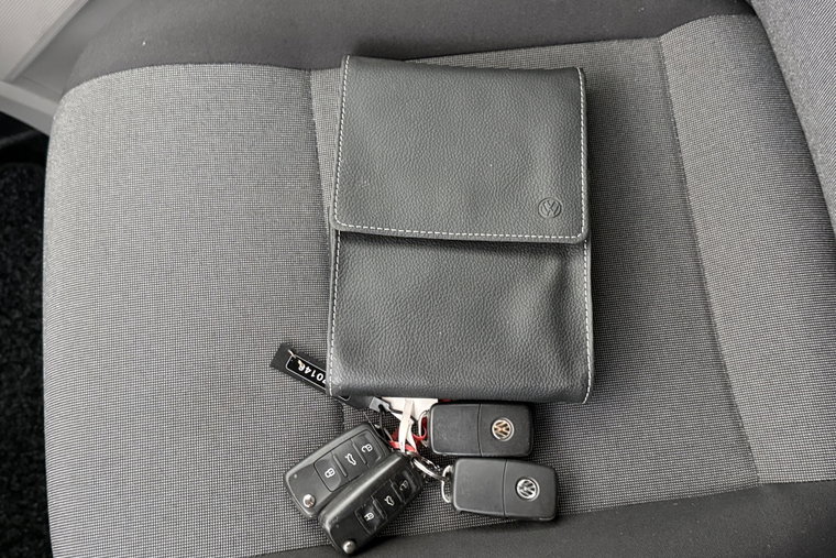 Vehicle Image 26