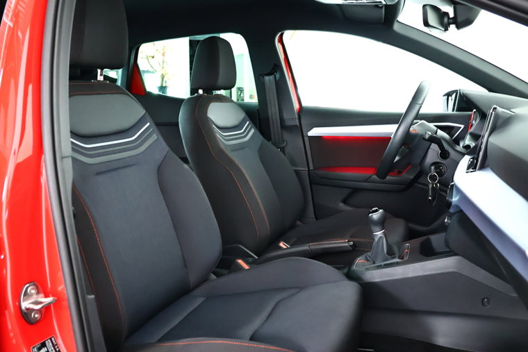Vehicle Image 13