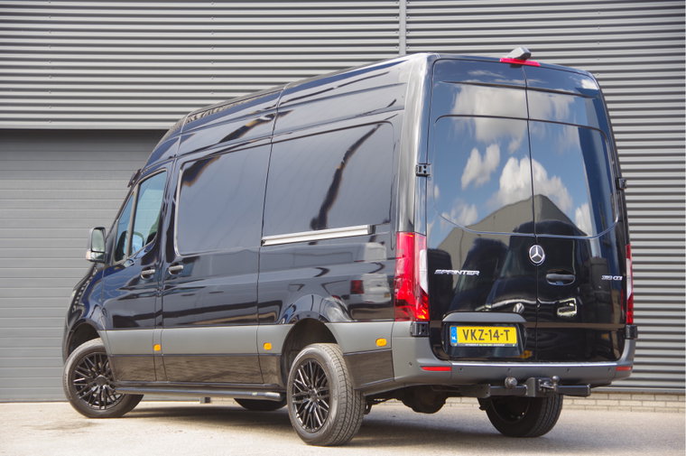 Vehicle Image 23