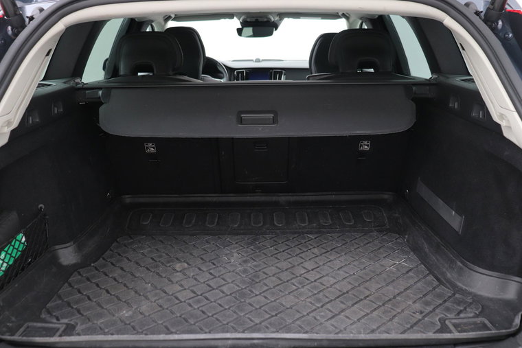 Vehicle Image 48