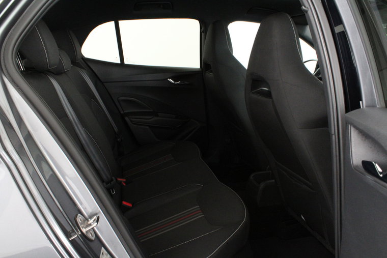 Vehicle Image 19