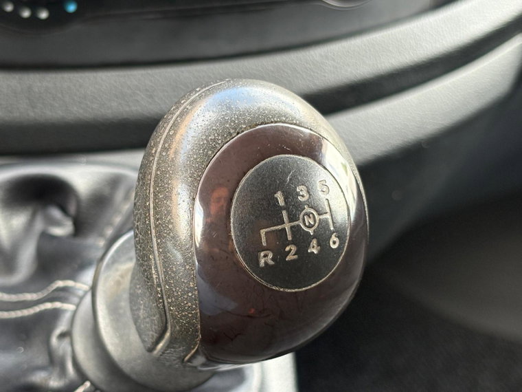 Vehicle Image 26
