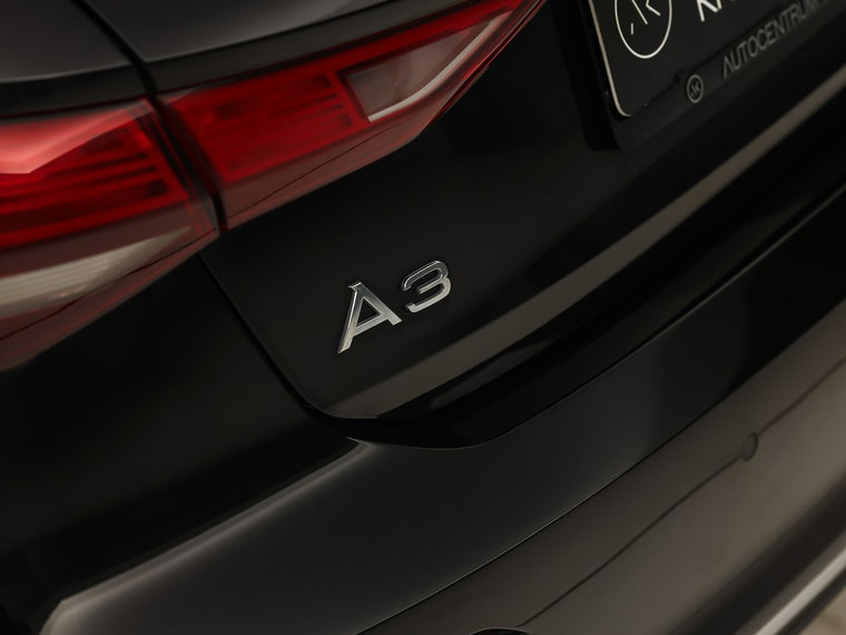 Vehicle Image 41