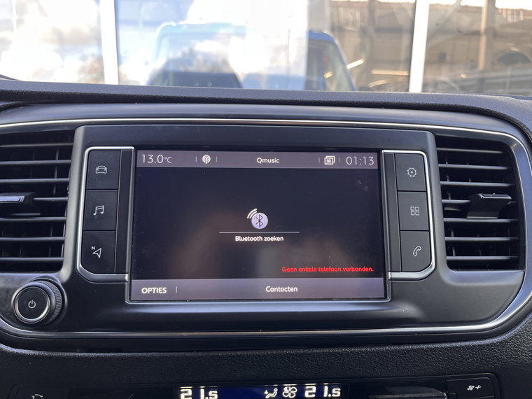 Vehicle Image 39