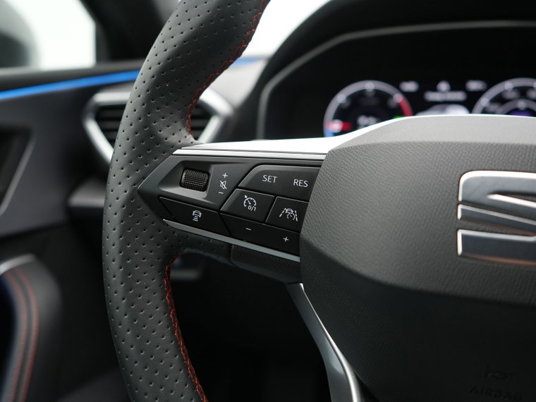Vehicle Image 27