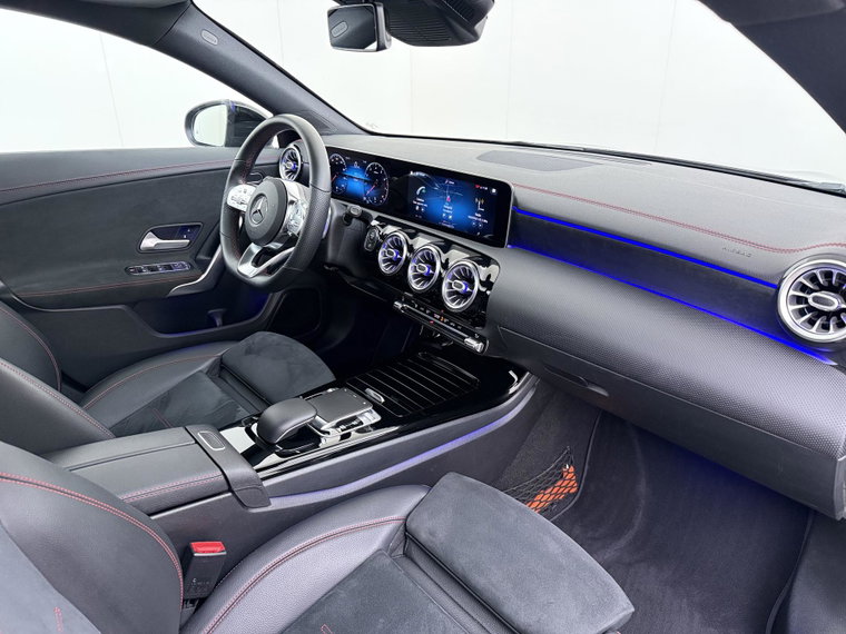 Vehicle Image 41