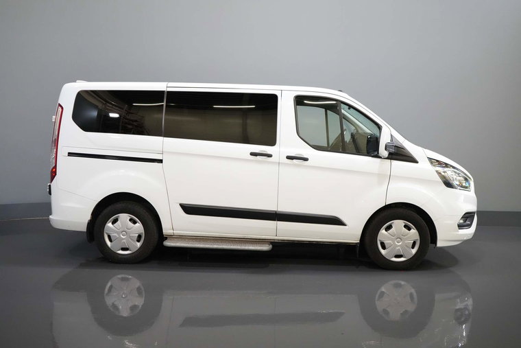 Vehicle Image 10