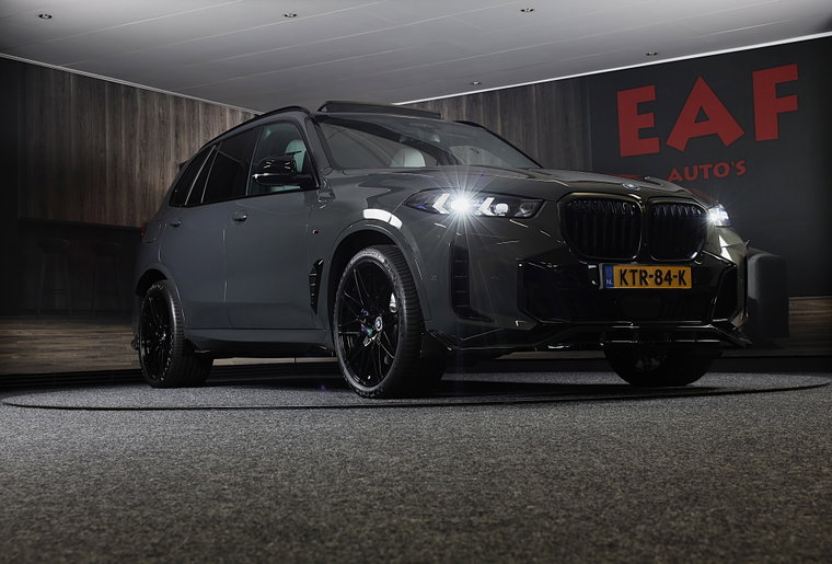 Vehicle Image 50