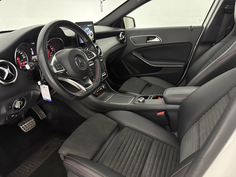 Vehicle Image 39