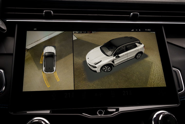 Vehicle Image 10
