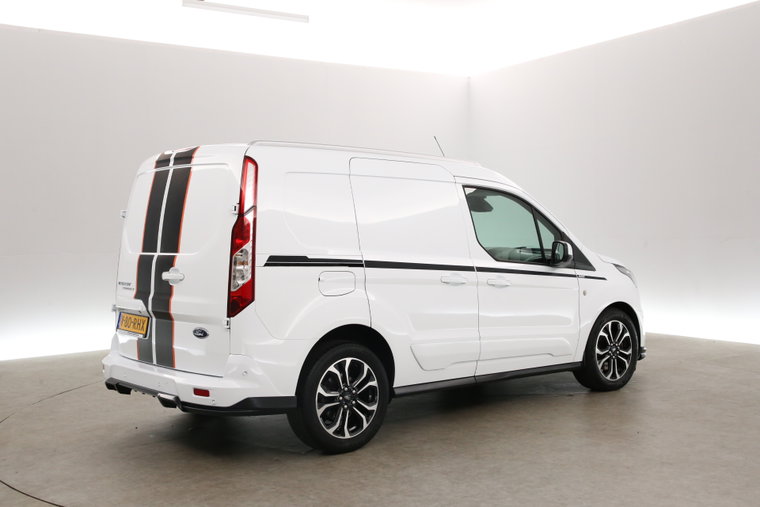 Vehicle Image 26